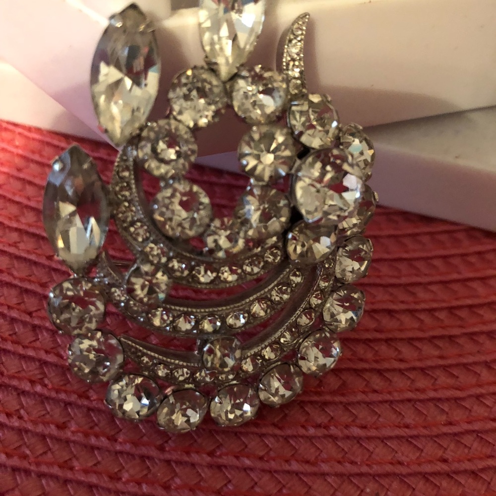 Pendent - Picture 4 of 5